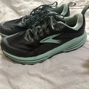 Brooks Black and Mint Athletic Shoes